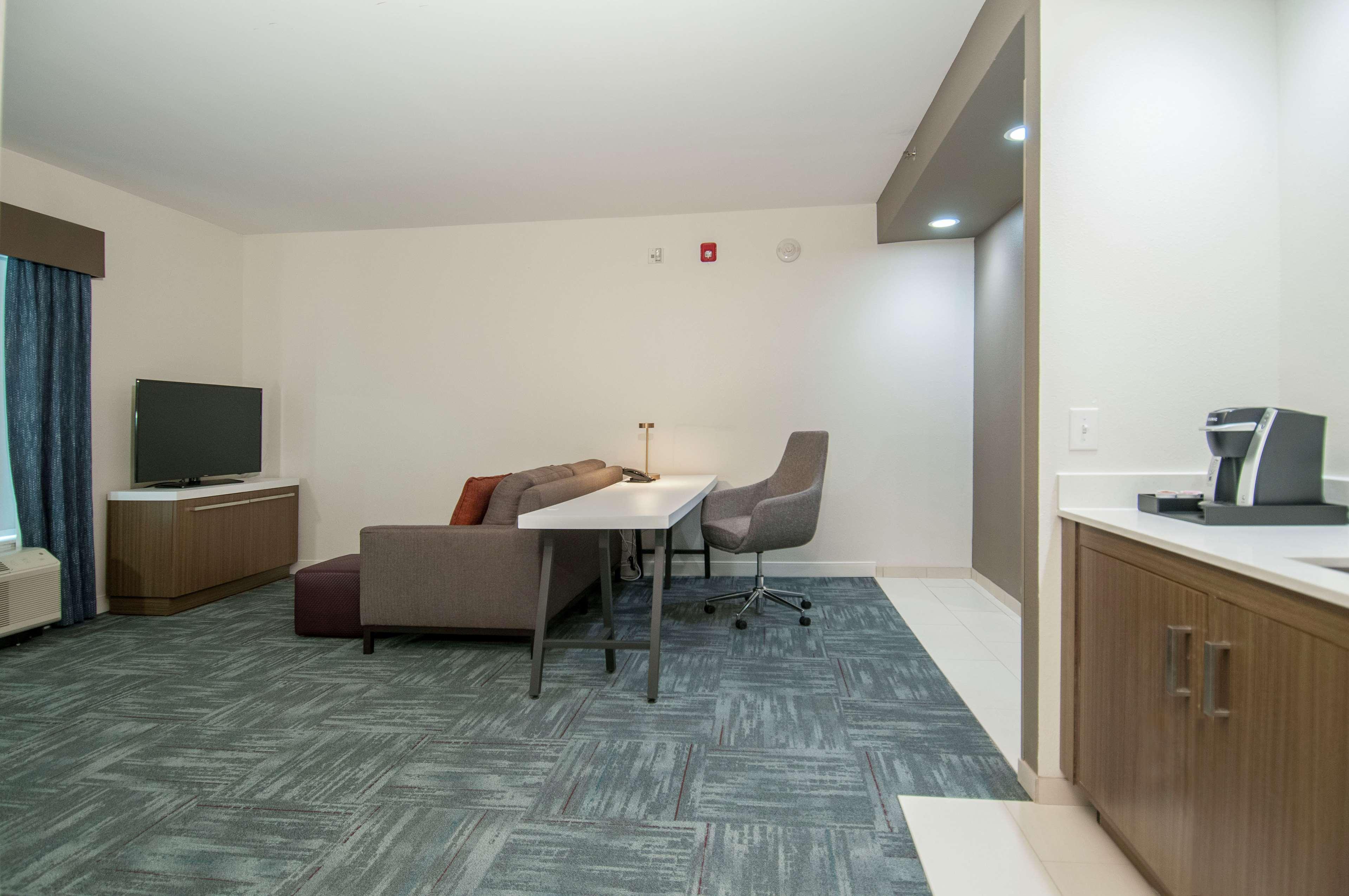 Hilton Garden Inn Jackson/Clinton Dış mekan fotoğraf