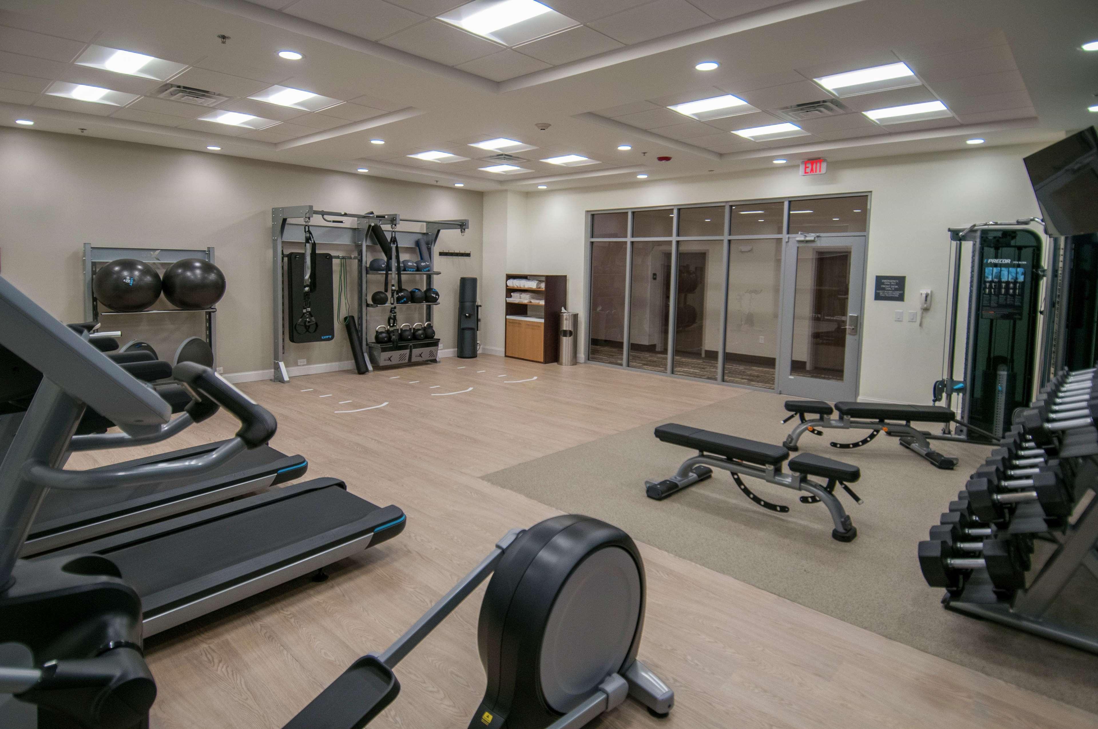 Hilton Garden Inn Jackson/Clinton Dış mekan fotoğraf