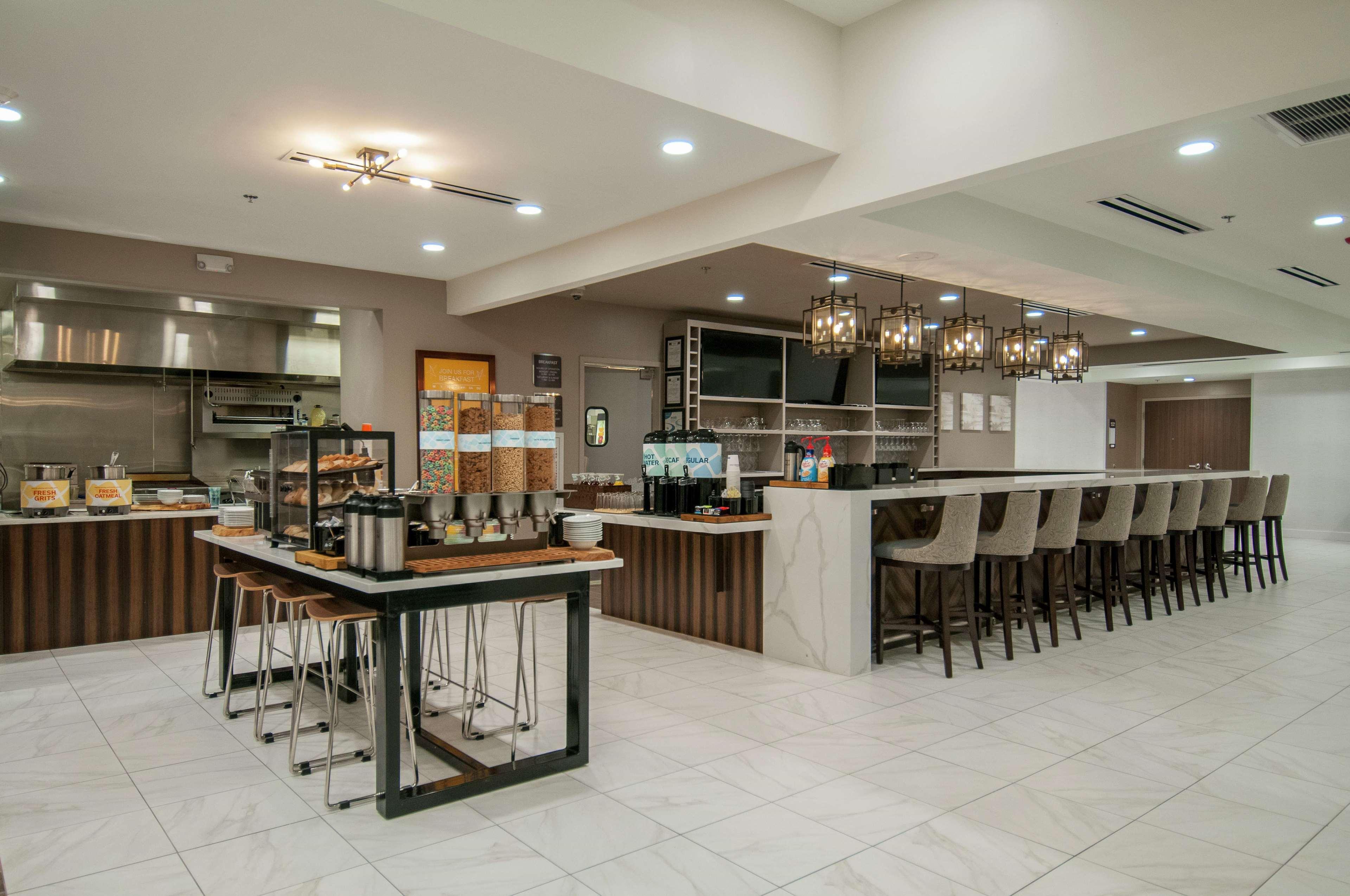 Hilton Garden Inn Jackson/Clinton Dış mekan fotoğraf