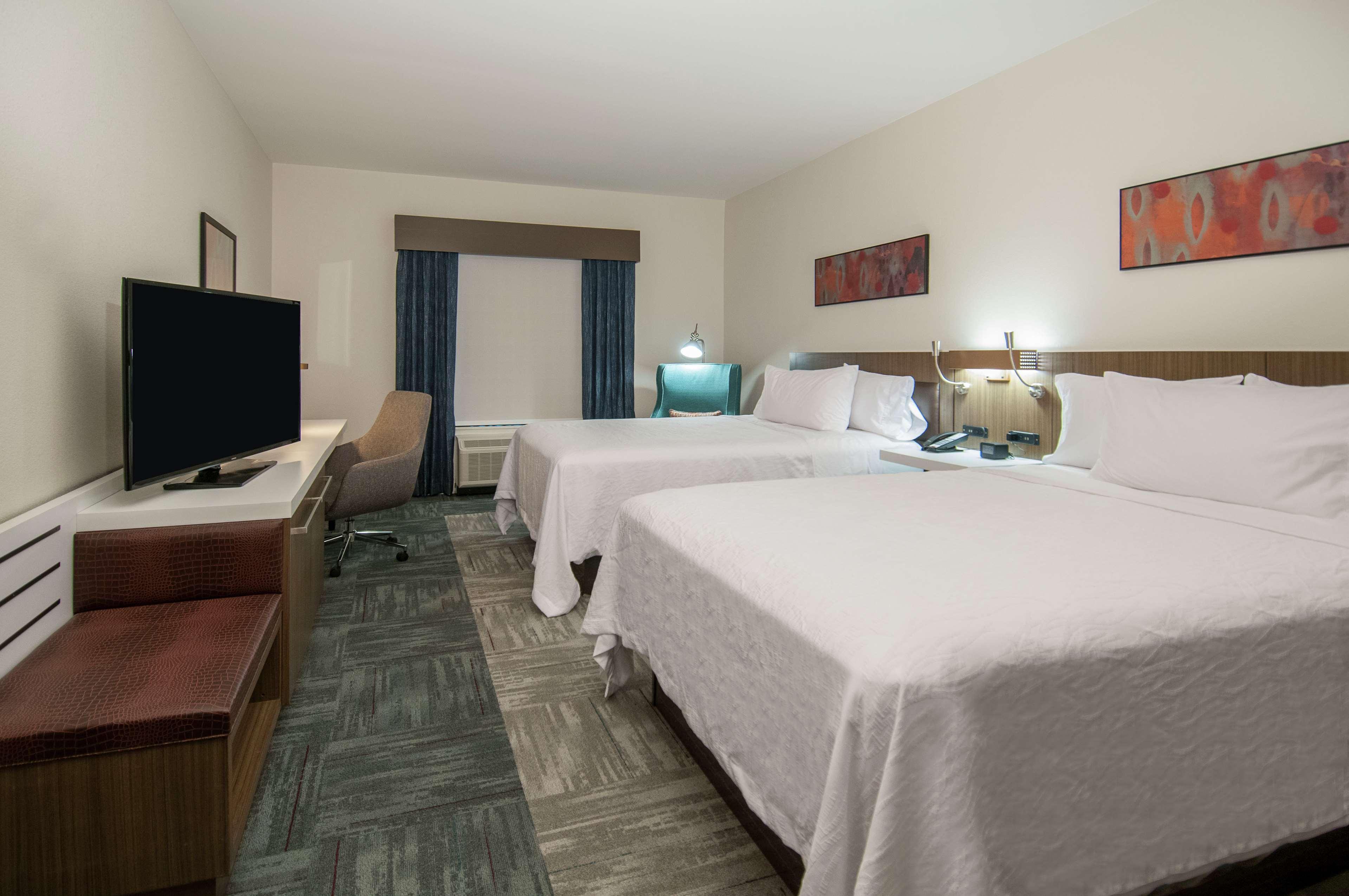 Hilton Garden Inn Jackson/Clinton Dış mekan fotoğraf