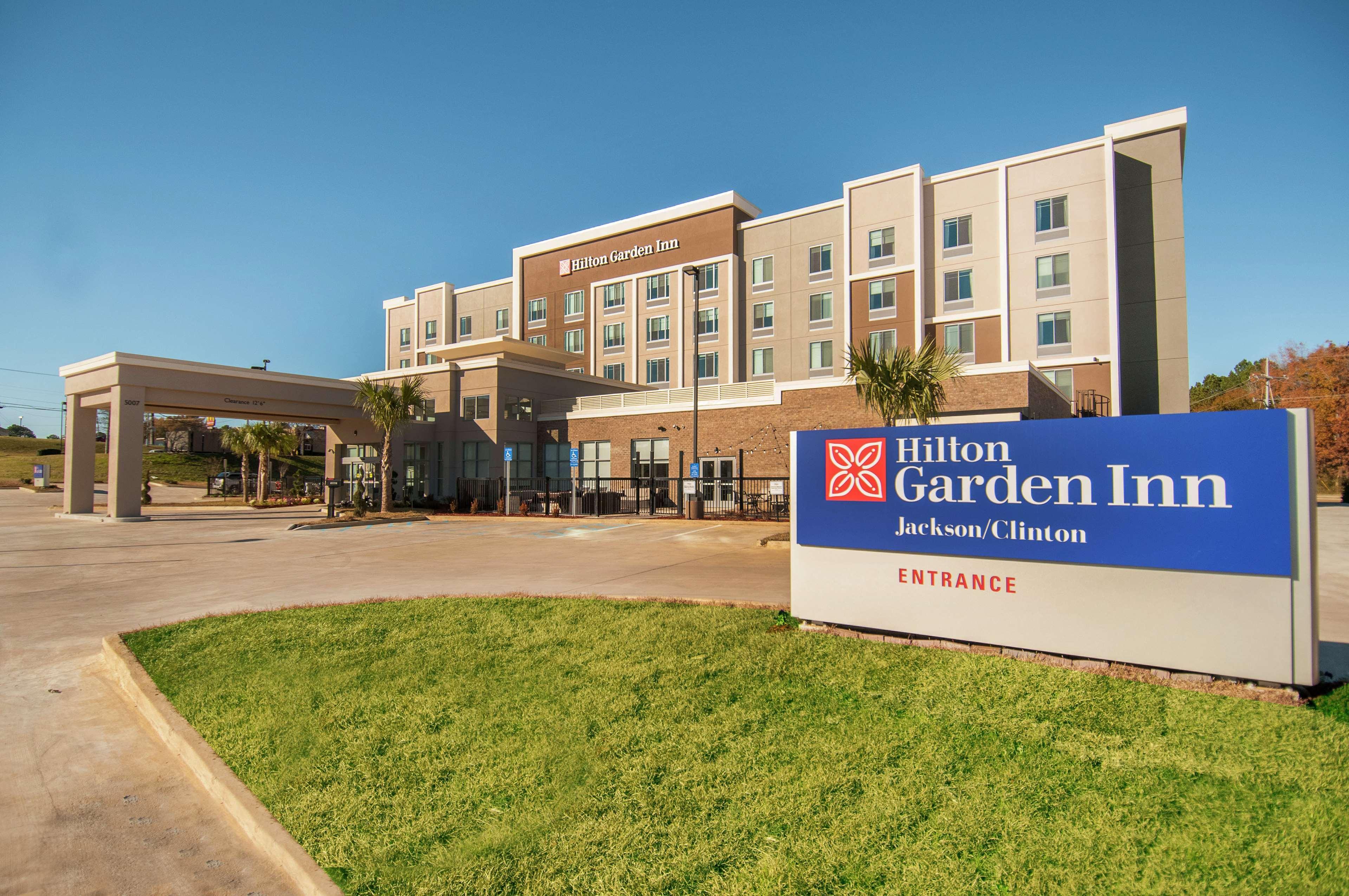 Hilton Garden Inn Jackson/Clinton Dış mekan fotoğraf