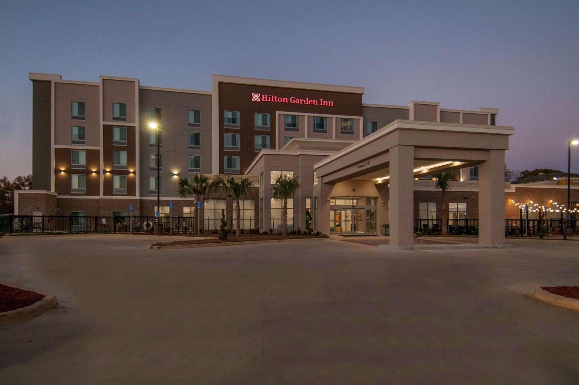 Hilton Garden Inn Jackson/Clinton Dış mekan fotoğraf