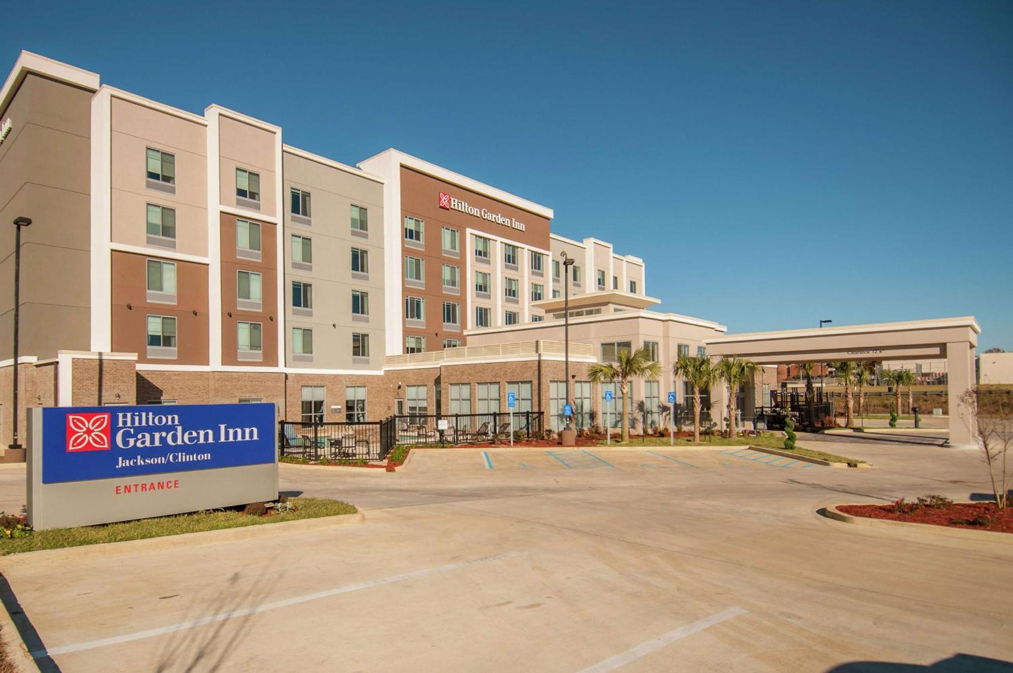 Hilton Garden Inn Jackson/Clinton Dış mekan fotoğraf