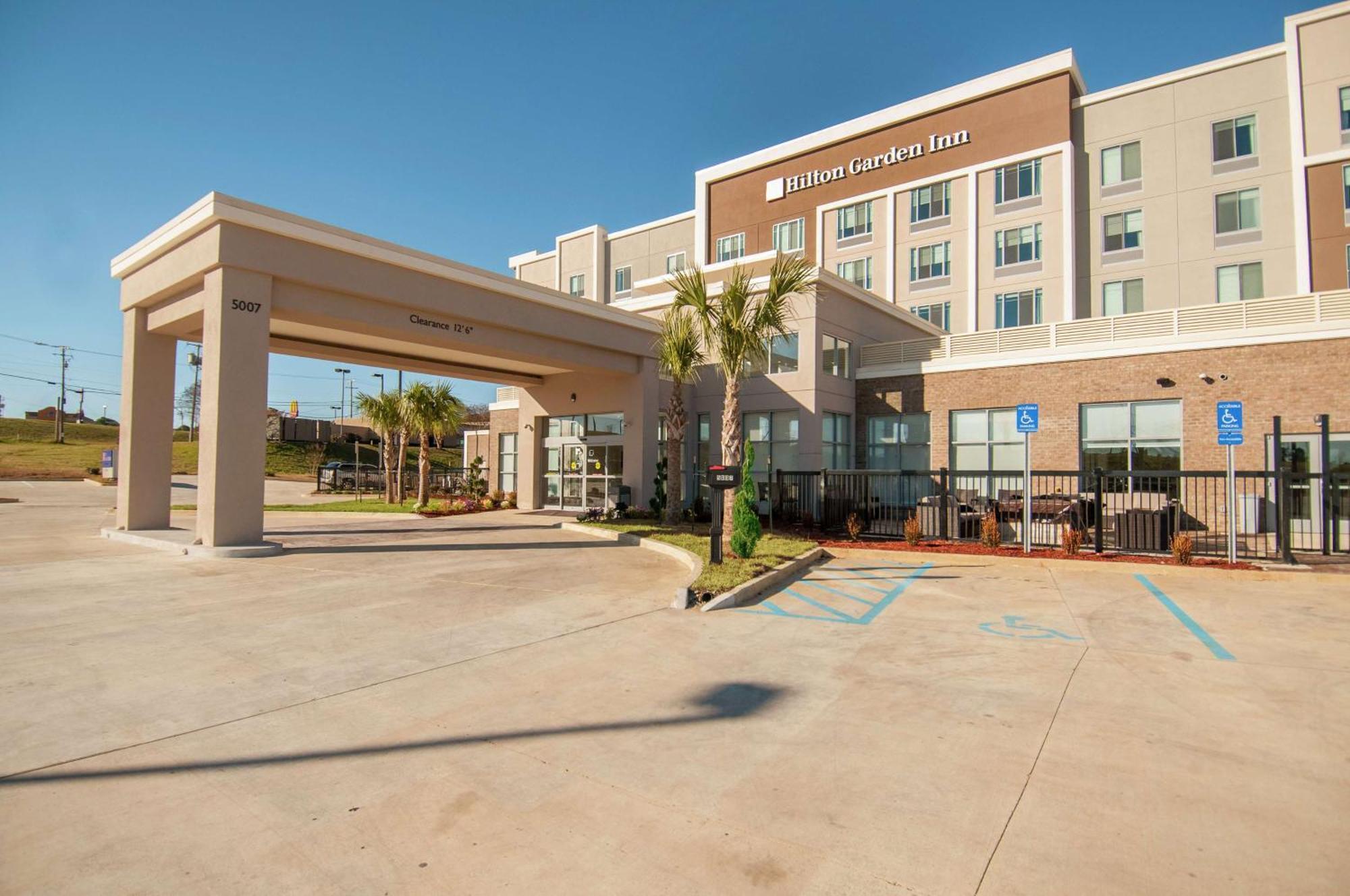 Hilton Garden Inn Jackson/Clinton Dış mekan fotoğraf
