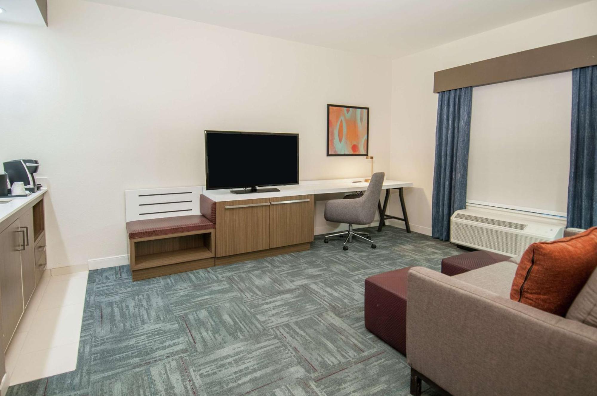 Hilton Garden Inn Jackson/Clinton Dış mekan fotoğraf