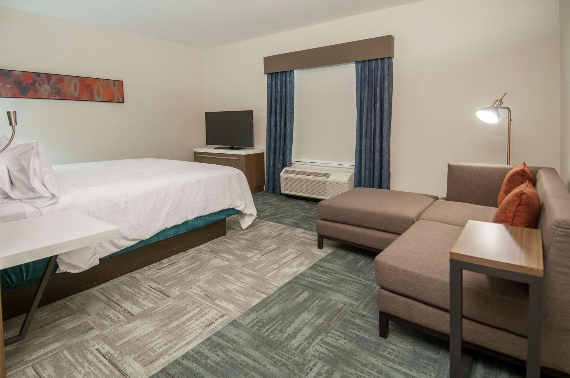 Hilton Garden Inn Jackson/Clinton Dış mekan fotoğraf