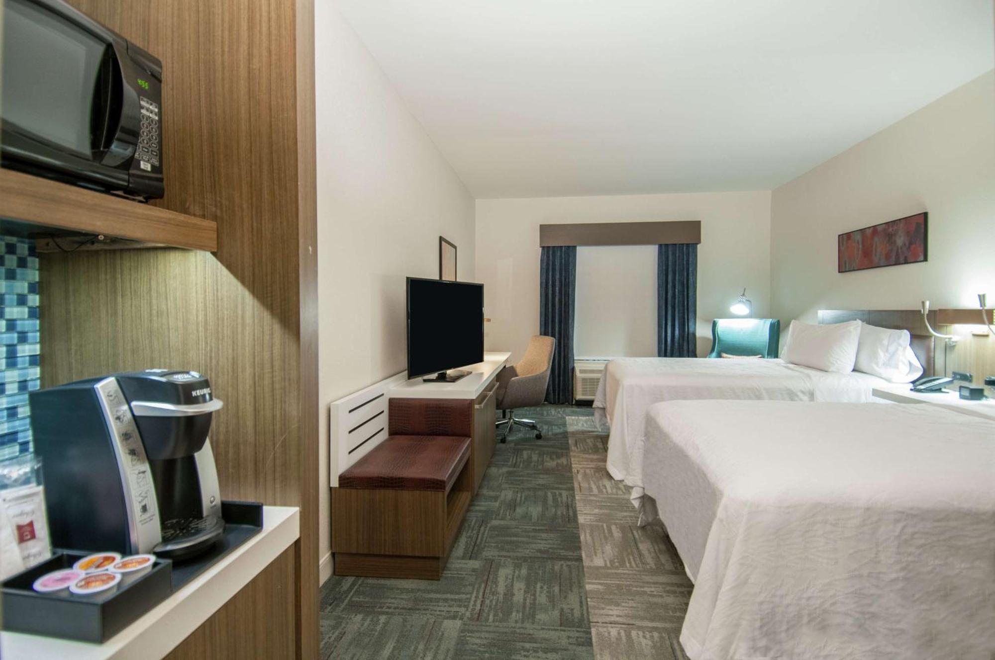 Hilton Garden Inn Jackson/Clinton Dış mekan fotoğraf